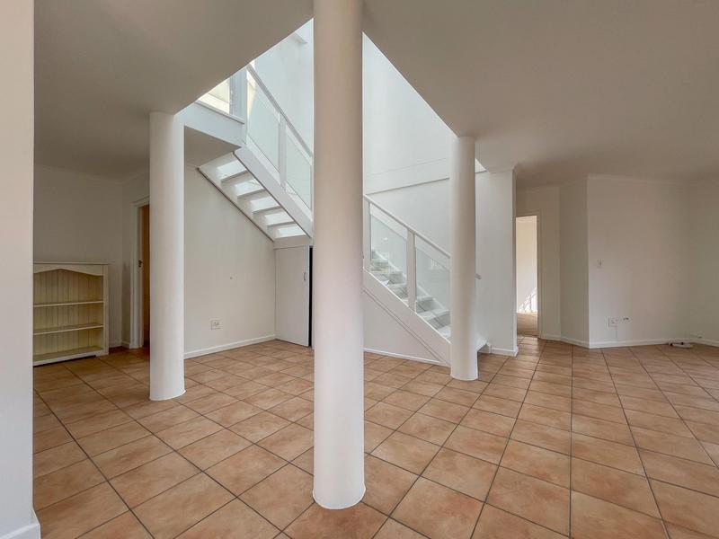 To Let 3 Bedroom Property for Rent in Hout Bay Western Cape